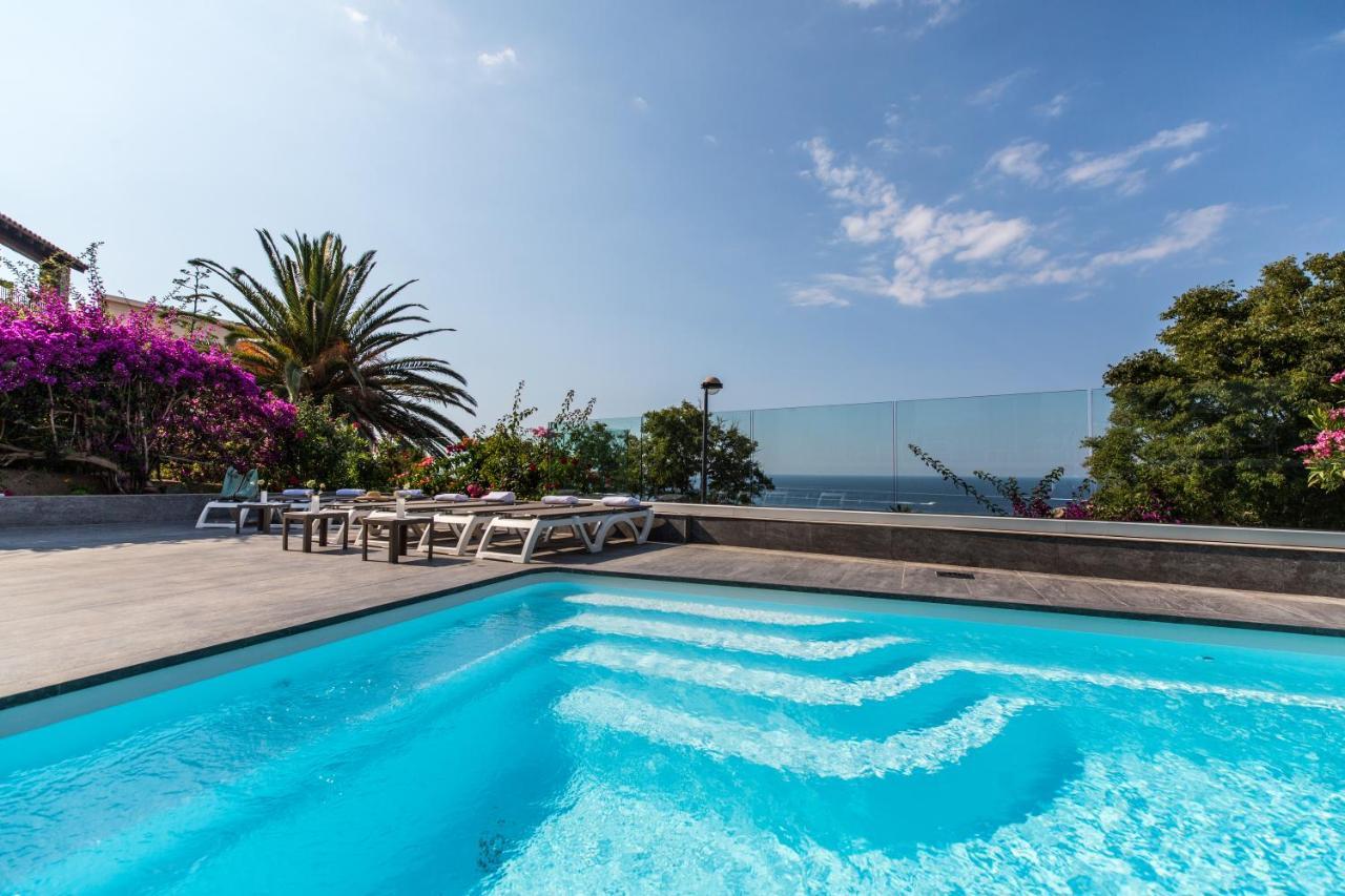 Hotel Villa R Calvi  Bagian luar foto