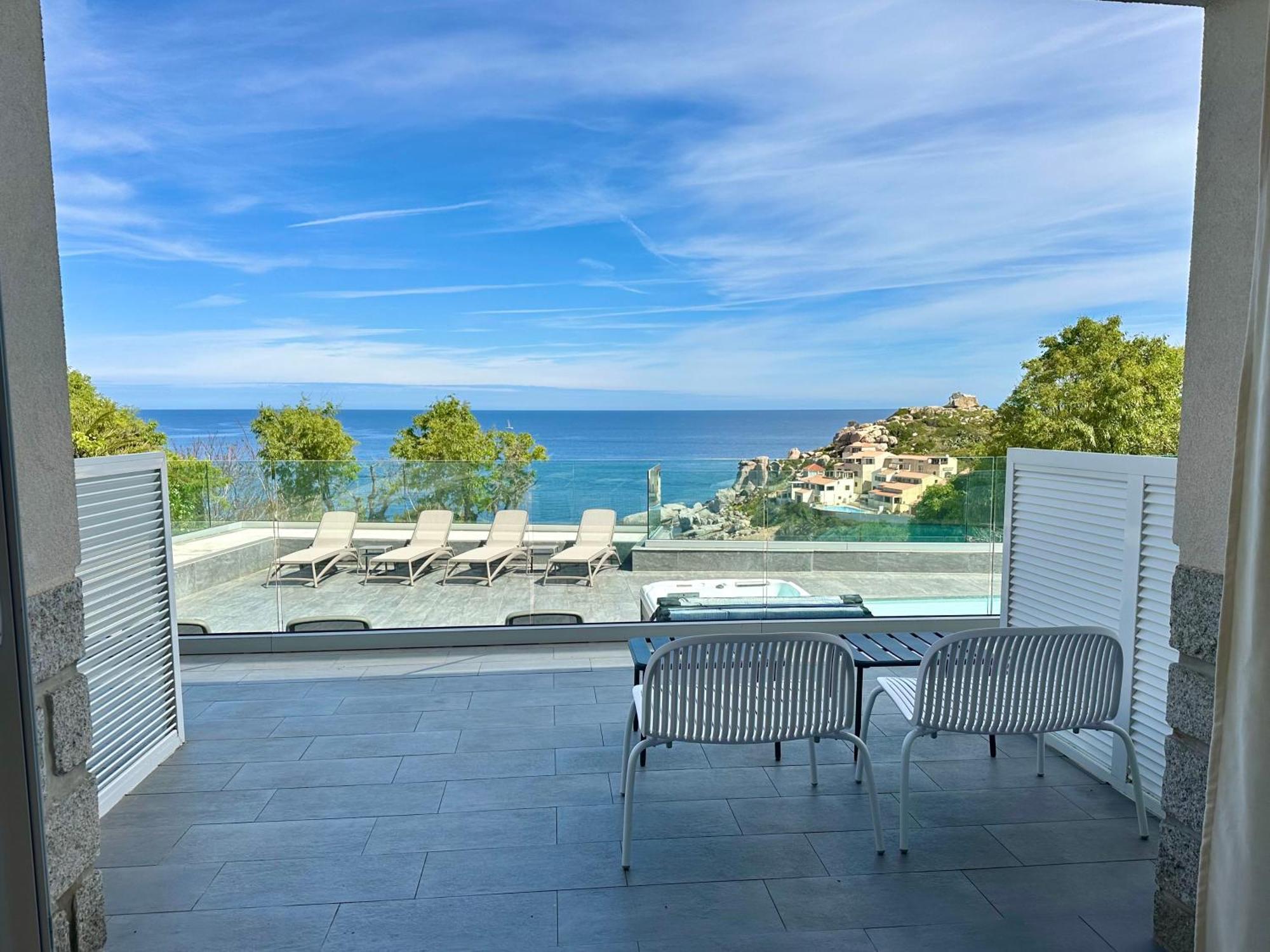 Hotel Villa R Calvi  Bagian luar foto