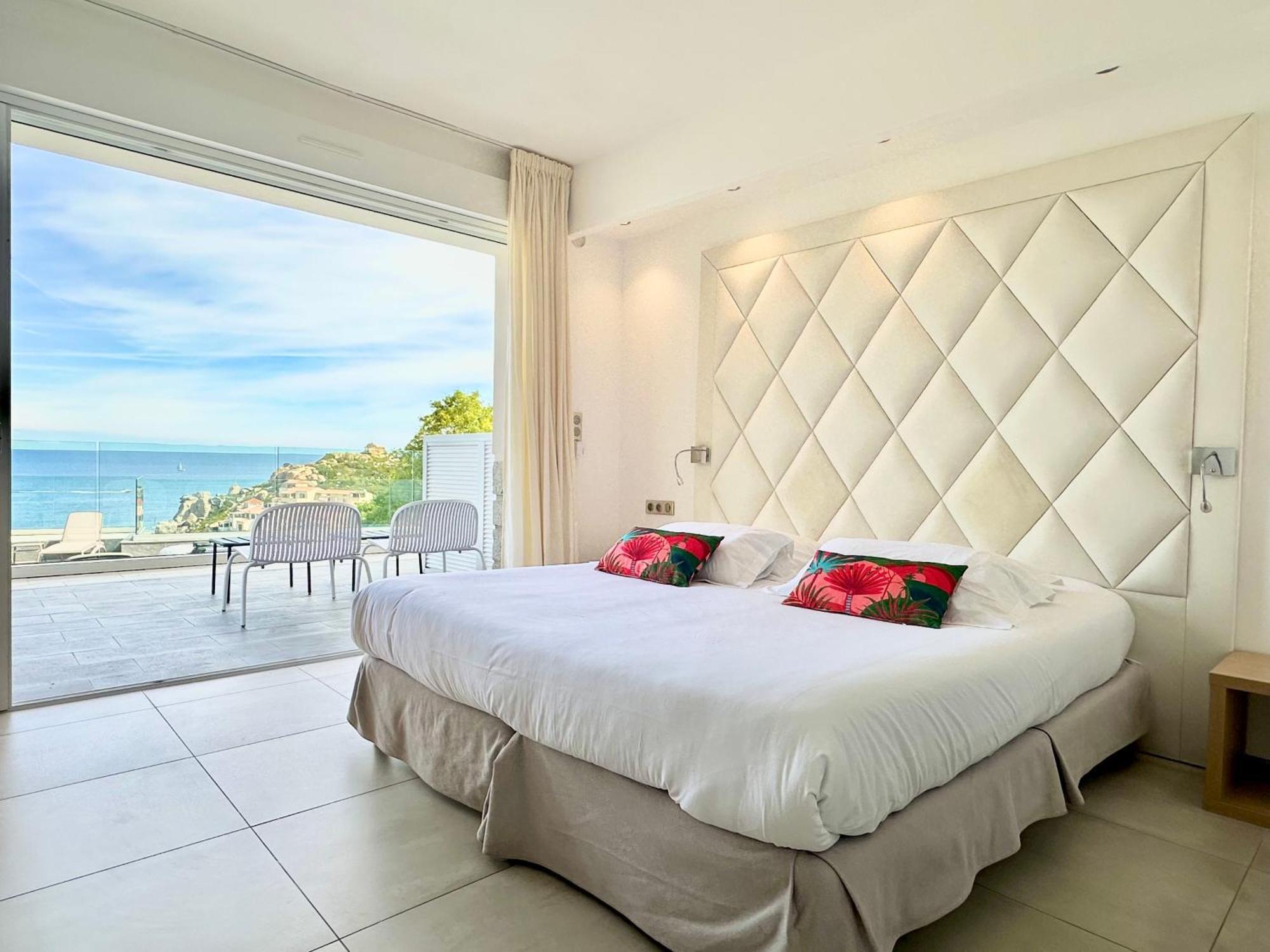 Hotel Villa R Calvi  Bagian luar foto