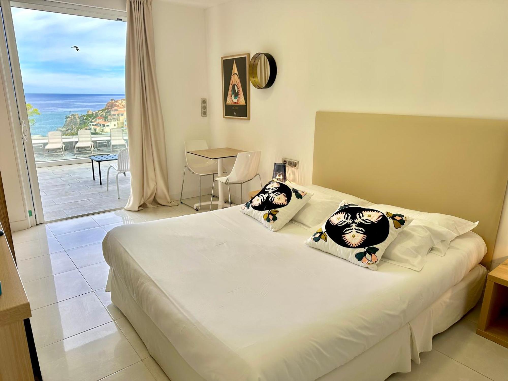 Hotel Villa R Calvi  Bagian luar foto